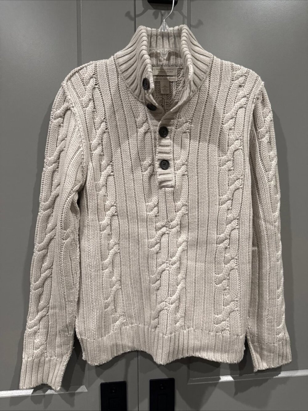 Banana Republic Sweater Men’s Small Cream Cable Knit Casual Preppy Pullover